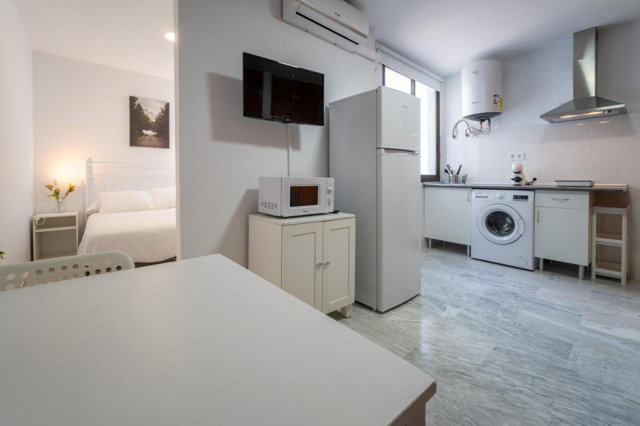 Conjunto De Apartamentos Antiguo Palacio Hotel Paris Huelva Eksteriør billede